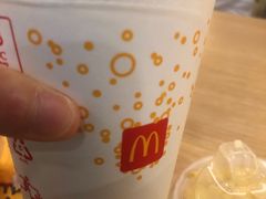 -麦当劳(杭州西湖银泰百货店)