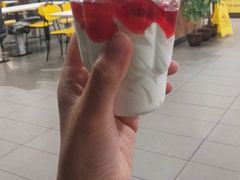 -麦当劳(湛江大厦店)