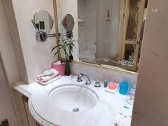 -安吉银润锦江城堡酒店(Hello Kitty主题乐园店)