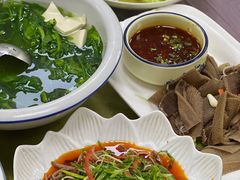 -洪霞餐馆