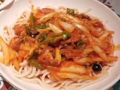 -楼兰古丽·新疆拌面·清真(华阳城店)