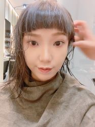 -HAIR CORNER