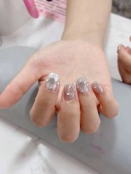 -尤米一站式美甲美睫