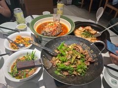-费大厨辣椒炒肉(黄兴中心广场店)