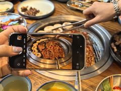 -明洞阿姨·韩式酱蟹烤肉·创意料理(三元桥店)