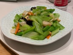 -红樱桃·欢乐餐厅(太原里店)