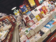 -西西弗书店&矢量咖啡(来福士广场店)