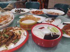 -老六饭店(翠通路店)