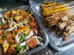 -勃利地摊·勃立小串烧烤