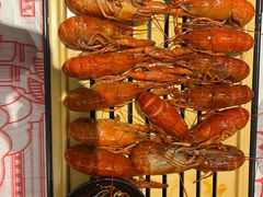 -肥肥虾庄·金牌油焖大虾(汉街SKP店)