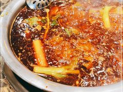 -肖肖酸萝卜鱼火锅(总店)