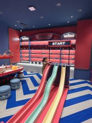 -奈尔宝家庭中心·亲子早教·派对餐厅(北京东坝万达店)