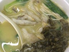 -明呈黄鱼面馆(斜土路店)