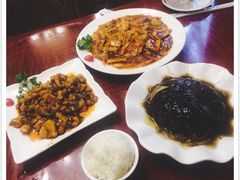 -金牌餐厅·天津菜·八珍豆腐·老爆三(瓷房子店)