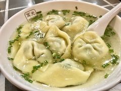 -潘国仙耳光馄饨(黄家阙路店)