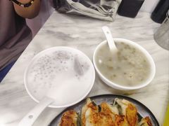-芬芳甜品(同福路店)