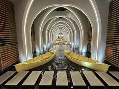 -涨巢·潮玩水疗局