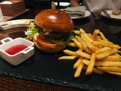 -杭州桐庐康莱德酒店西餐厅-舍