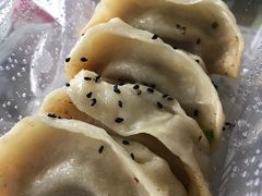 -香山胡记吴江路生煎(灵山路店)