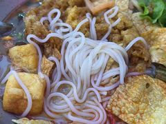 -柳州肥姨妈大骨螺蛳粉(沙河店)