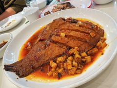 偏口-巢香扣肉馆