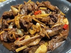 -牛头鱼庄·地道广西菜(西明店)