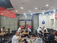 -李先生牛肉面大王(北京站售票厅餐厅)