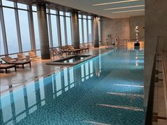 -成都华尔道夫酒店游泳池