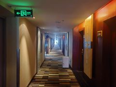 -雅枫国际酒店(深圳会展中心店)