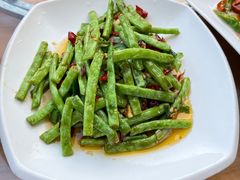 -农夫人家餐饮