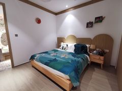 -小凉帽之家酒店(甘坑古镇店)