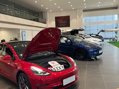 -TESLA 特斯拉(北京南四环中路特斯拉中心)