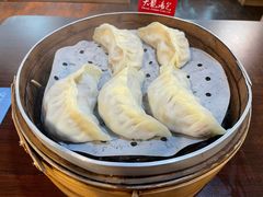 三丁蒸饺-大龙汤包
