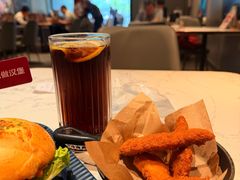 -必胜客(新辰里酒仙桥店)