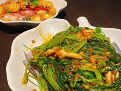 -大头虾越式风味餐厅(光明广场店)