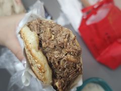 -穆得·老周家牛肉烧饼(普利街店)