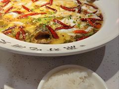 -江渔儿酸菜鱼(映月湖环宇城店)