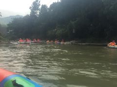 -仙山谷激浪漂流