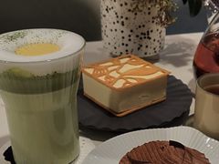 -潮一不贰·法式甜品·生日蛋糕·西式简餐(外滩店)