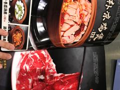 -胡须佬鸡煲四季火锅店(石厦西村直营店)