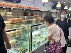 -白玉兰食品(中山公园龙之梦店)