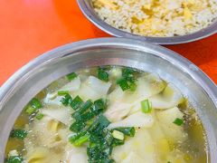 -南宁市连升风味小吃店