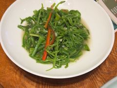 -老滇山寨•云南特色菜•地方菜•民族风情歌舞表演(经开区店)