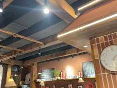 -巴卤社老火锅(财富店)