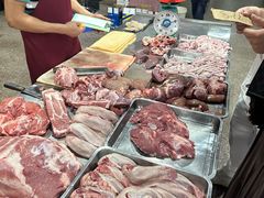-标记美食新鲜猪杂(兴南大道店)