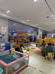 -孩子王童乐园(西安盛龙店)