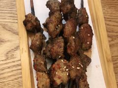 -衡哥肉铺