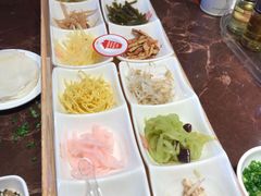 自助取餐区-丝恋丝娃娃(逸天城国贸店)