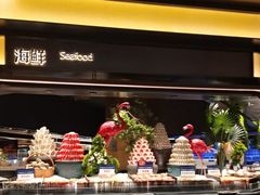 -钱小奴海鲜自助黑金店(杭州滨江龙湖店)