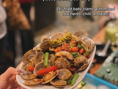 -Show Neua Thai Street Food